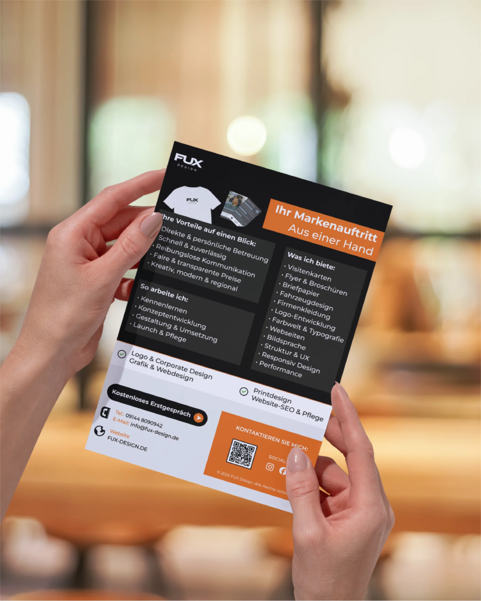 Flyer Rückseite für FUX Design – Markenauftritt aus einer Hand mit Leistungen und Kontaktinformationen